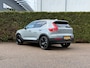 Volvo XC40 B4 Plus Black Edition | Panoramadak | 360 camera | Memory Seats | Trekhaak | Harman/Kardon | Stoel/Stuur Verwarming