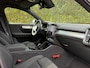 Volvo XC40 B4 Plus Black Edition | Panoramadak | 360 camera | Memory Seats | Trekhaak | Harman/Kardon | Stoel/Stuur Verwarming