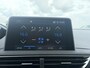 Peugeot 3008 1.2 PureTech GT Line 130 PK | 8-Traps Automaat | Nappa Leder met Elektrische Stoelen | FOCAL | Panorama Dak | Trekhaak | Zeer rijk uitgerust!