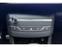 Peugeot 308 SW 1.2T Blue Lease GT | Panorama dak | 18'' Lichtmetalen velgen | Full LED | Trekhaak | Alcantara bekleding | Digitale Cockpit | Apple Carplay & Android Auto | Keyless Entry & Start | Camera | Climate Control | Navigatie | VOL!