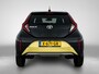 Toyota Aygo X 1.0 VVT-i S-CVT Envy Gold Edition | NIEUW GELEVERD & ONDERHOUDEN | JBL | Groot Scherm | Camera | Navigatie | Apple CarPlay/Android Auto | Cruise Control Adaptive |