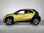 Toyota Aygo X 1.0 VVT-i S-CVT Envy Gold Edition | NIEUW GELEVERD & ONDERHOUDEN | JBL | Groot Scherm | Camera | Navigatie | Apple CarPlay/Android Auto | Cruise Control Adaptive |
