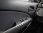 Mitsubishi Outlander 2.0 Travel (CLIMATE, CRUISE, NAP, SPORTSTOELEN, GETINT GLAS, TREKHAAK, ELEK PAKKET, NIEUWSTAAT)
