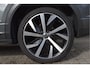 Volkswagen T-Roc 1.5 TSI Style 150pk Panorama, Camera, Elek. achterklep, 19 inch, Adaptive cruise,