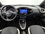 Toyota Aygo X 1.0 VVT-i S-CVT Pulse + | BTW Voertuig | Parkeersensoren voor+achter | Keyless Entry/Start | Climate Control | Cruise Control Adaptive | achteruitrijcamera | Apple CarPlay/Android Auto |