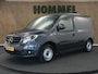 Mercedes-Benz Citan 109 CDI BlueEFFICIENCY - ORIGINEEL NEDERLANDSE AUTO - VASTE 13 POLIGE TREKHAAK - TREKGEWICHT 675 KG - AFKOMSTIG VAN 2 EIGENAAR- BTW AUTO - PARKEERSENSOREN ACHTER - 1 SCHUIFDEUR - 2 DEUREN ACHTER - AIRCO - 2 PERSOONS UITVOERING - UNIVERSELE BLUETOOTH RADIO - ELEKTRISCHE RAMEN EN SPIEGELS - HOUTEN LAADVLOER - ZIJWAND EN BINNENDEUREN BETIMMERD -