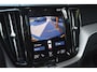 Volvo XC60 T5 R-Design | Panoramadak | Camera | Standkachel | Verwarmd stuur / stoelen | Dealeronderhouden
