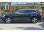 Volvo XC60 T5 R-Design | Panoramadak | Camera | Standkachel | Verwarmd stuur / stoelen | Dealeronderhouden