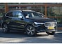 Volvo XC60 T5 R-Design | Panoramadak | Camera | Standkachel | Verwarmd stuur / stoelen | Dealeronderhouden