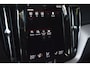 Volvo XC60 T5 R-Design | Panoramadak | Camera | Standkachel | Verwarmd stuur / stoelen | Dealeronderhouden