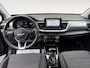 Kia Stonic 1.0 T-GDi MHEV DynamicPlusLine Automaat | Navi | Apple Carplay/Android Auto | Metallic lak | Stoel & stuurverwarming | Fabrieksgarantie t/m 11-8-2032 + 3x 1 jaar* | NAP