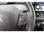 Peugeot 208 1.2 PureTech Signature Airco Navi Carplay Super mooi, dealer onderhouden