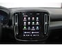 Volvo EC40 Single Motor Ext. Range Ultra Bl.Ed. Europa 82 kWh | Panoramadak | Verwarmbare voorstoelen+stuurwiel | Elektrisch bedienbare voorstoelen | 360 graden camera | Premium Audio by Harman Kardon | Warmtepomp | Adaptieve Cruise Control