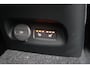 Volvo EC40 Single Motor Ext. Range Ultra Bl.Ed. Europa 82 kWh | Panoramadak | Verwarmbare voorstoelen+stuurwiel | Elektrisch bedienbare voorstoelen | 360 graden camera | Premium Audio by Harman Kardon | Warmtepomp | Adaptieve Cruise Control