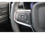 Volvo EC40 Single Motor Ext. Range Ultra Bl.Ed. Europa 82 kWh | Panoramadak | Verwarmbare voorstoelen+stuurwiel | Elektrisch bedienbare voorstoelen | 360 graden camera | Premium Audio by Harman Kardon | Warmtepomp | Adaptieve Cruise Control