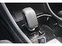 Volvo EC40 Single Motor Ext. Range Ultra Bl.Ed. Europa 82 kWh | Panoramadak | Verwarmbare voorstoelen+stuurwiel | Elektrisch bedienbare voorstoelen | 360 graden camera | Premium Audio by Harman Kardon | Warmtepomp | Adaptieve Cruise Control