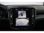 Volvo EC40 Single Motor Ext. Range Ultra Bl.Ed. Europa 82 kWh | Panoramadak | Verwarmbare voorstoelen+stuurwiel | Elektrisch bedienbare voorstoelen | 360 graden camera | Premium Audio by Harman Kardon | Warmtepomp | Adaptieve Cruise Control