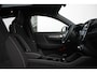 Volvo EC40 Single Motor Ext. Range Ultra Bl.Ed. Europa 82 kWh | Panoramadak | Verwarmbare voorstoelen+stuurwiel | Elektrisch bedienbare voorstoelen | 360 graden camera | Premium Audio by Harman Kardon | Warmtepomp | Adaptieve Cruise Control