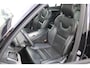 Volvo XC90 2.0 B5 AWD Inscription Intro Edition | Incl. 12 maanden garantie | 7 persoons | Adaptieve cruise control | Pilot assist | Bowers & Wilkins audio | Head-up display | Stoelverwarming/ventilatie | Stuurverwarming | Schuif/kantel dak | Trekhaak |