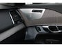 Volvo XC90 2.0 B5 AWD Inscription Intro Edition | Incl. 12 maanden garantie | 7 persoons | Adaptieve cruise control | Pilot assist | Bowers & Wilkins audio | Head-up display | Stoelverwarming/ventilatie | Stuurverwarming | Schuif/kantel dak | Trekhaak |