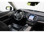Volvo XC90 2.0 B5 AWD Inscription Intro Edition | Incl. 12 maanden garantie | 7 persoons | Adaptieve cruise control | Pilot assist | Bowers & Wilkins audio | Head-up display | Stoelverwarming/ventilatie | Stuurverwarming | Schuif/kantel dak | Trekhaak |