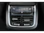 Volvo XC90 2.0 B5 AWD Inscription Intro Edition | Incl. 12 maanden garantie | 7 persoons | Adaptieve cruise control | Pilot assist | Bowers & Wilkins audio | Head-up display | Stoelverwarming/ventilatie | Stuurverwarming | Schuif/kantel dak | Trekhaak |