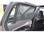 Volvo XC90 2.0 B5 AWD Inscription Intro Edition | Incl. 12 maanden garantie | 7 persoons | Adaptieve cruise control | Pilot assist | Bowers & Wilkins audio | Head-up display | Stoelverwarming/ventilatie | Stuurverwarming | Schuif/kantel dak | Trekhaak |