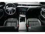 Audi E-tron 55 Quattro 408 pk Edition 95 kWh S-Line / Daytona-Grau/ Pano-Dak/ 89&SOH/ B&O 3D/ Matrix-LED/ Head-Up/ Lucht-Vering/ Stoelverw. V&A/ Stuurverw./