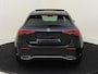 Mercedes-Benz A-klasse 250 e Business Solution AMG Panoramadak - Carplay - Stoelverwarming - Achteruitrijcamera - 18 Inch
