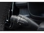 Volvo EC40 Twin Motor Ultra Black Edition Europa 82 kWh | Panoramadak | Elektrisch verstelbare voorstoelen met geheugenfunctie | Harman Kardon | 360 graden camera | Extra getint glas | 20 inch. lichtmetalen velgen | Stoel-/stuurwielverwarming | Pilot assist | Verwarmde achterbank | Dak in contrasterende kleur
