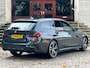BMW 3-Serie Touring 330e M-Sport | BMW Individual | Panoramadak | HiFi System | Trekhaak | Comfort Access | Carbon Int. | SOH 93%