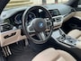 BMW 3-Serie Touring 330e M-Sport | BMW Individual | Panoramadak | HiFi System | Trekhaak | Comfort Access | Carbon Int. | SOH 93%