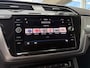 Volkswagen Touran 1.5 TSI Comfortline Business 7p - Alcantara Massage Navi Cruise Stoelverw.