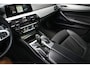 BMW 5-Serie Touring 540i 340 pk xDrive High Executive M-Sportpakket / Pano-Dak/ Bowers&Wilkins/ Massage/ Head-Up/ Soft-Close/ Adap.Ond./ Nappa-Leder/ Adap.Cruise/ Stoel.Verw/ Stuur-Verw/ Trekhaak/ 20'' LMV