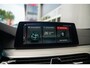 BMW 5-Serie Touring 540i 340 pk xDrive High Executive M-Sportpakket / Pano-Dak/ Bowers&Wilkins/ Massage/ Head-Up/ Soft-Close/ Adap.Ond./ Nappa-Leder/ Adap.Cruise/ Stoel.Verw/ Stuur-Verw/ Trekhaak/ 20'' LMV