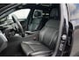 BMW 5-Serie Touring 540i 340 pk xDrive High Executive M-Sportpakket / Pano-Dak/ Bowers&Wilkins/ Massage/ Head-Up/ Soft-Close/ Adap.Ond./ Nappa-Leder/ Adap.Cruise/ Stoel.Verw/ Stuur-Verw/ Trekhaak/ 20'' LMV