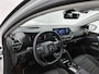 Citroën E-C4 Feel Edition 50 kWh | Automaat | Head-up display | Camera | Navigatie | Parkeersensoren | Climate control | Cruise control | Lane assist |