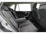 Toyota RAV4 2.5 Hybrid First Edition | Trekhaak | Dodehoek detectie | Navigatie | Apple Carplay / Android Auto | Keyless | Adaptive Cruise | Clima | Parkeersensoren voor/achter | Camera | LED | 18 inch