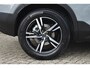 Volvo XC40 B4 Plus Dark | Panoramadak | Trekhaak | Verwarmbare voorstoelen, stuurwiel en voorruit | Premium audio by Harman Kardon | Apple carplay/Anrdoid auto | Adaptieve cruise control