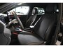 Volkswagen T-Roc 1.5 eTSI R-Line LED | Keyless | Navi | AWB 100% (Dealer) onderhouden label