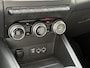 Renault Captur 1.3 TCe 140 Intens | Trekhaak | Stoel & stuur verwarming | Bose Audio | Voorruit verwarming | Navigatie groot |