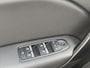 Renault Captur 1.3 TCe 140 Intens | Trekhaak | Stoel & stuur verwarming | Bose Audio | Voorruit verwarming | Navigatie groot |