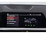 BMW 3-Serie 320i High Executive (PANORAMADAK, DEALER ONDERHOUDEN, STUUR-/STOELVERWARMING, SFEERVERLICHTING)