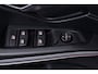 BMW 3-Serie 320i High Executive (PANORAMADAK, DEALER ONDERHOUDEN, STUUR-/STOELVERWARMING, SFEERVERLICHTING)