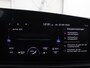 Kia Niro EV Light Edition 64.8 kWh | SOH 98,0% | Adaptive cruise | Lane assist | Carplay | Climate control | Virtueel dashboard | Camera | Park assist | Trekhaak