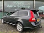 Volvo V70 1.6 T4 Momentum Automaat | Rijklaar incl garantie | Trekhaak Donker glas Stoelverwarming Spoiler