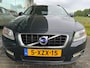 Volvo V70 1.6 T4 Momentum Automaat | Rijklaar incl garantie | Trekhaak Donker glas Stoelverwarming Spoiler