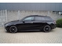 Mercedes-Benz CLA Shooting Brake 180 Business Solution AMG Autom Panodak Leder/Alcantara Navi Camera Clima Adaptieve Cruise