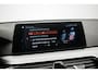 BMW 5-Serie Touring 520i High Executive Luxury Line NL-auto [ Adaptive Cruise Panoramadak Harman/Kardon El. Trekhaak 360 Camera ]
