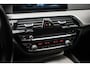 BMW 5-Serie Touring 520i High Executive Luxury Line NL-auto [ Adaptive Cruise Panoramadak Harman/Kardon El. Trekhaak 360 Camera ]